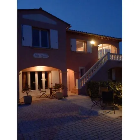 Hibiscus Comfortable Tatil Evi